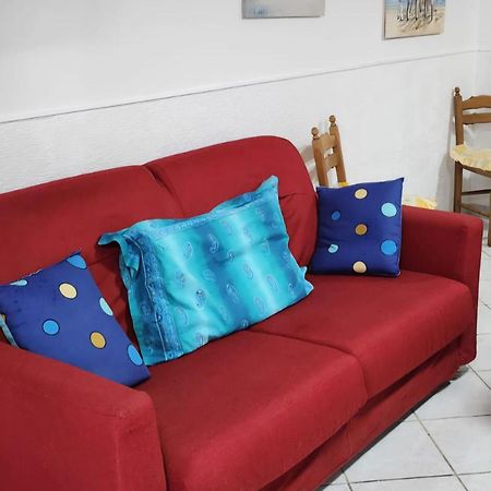 Milicia Apartment Mandra Capreria Bagian luar foto